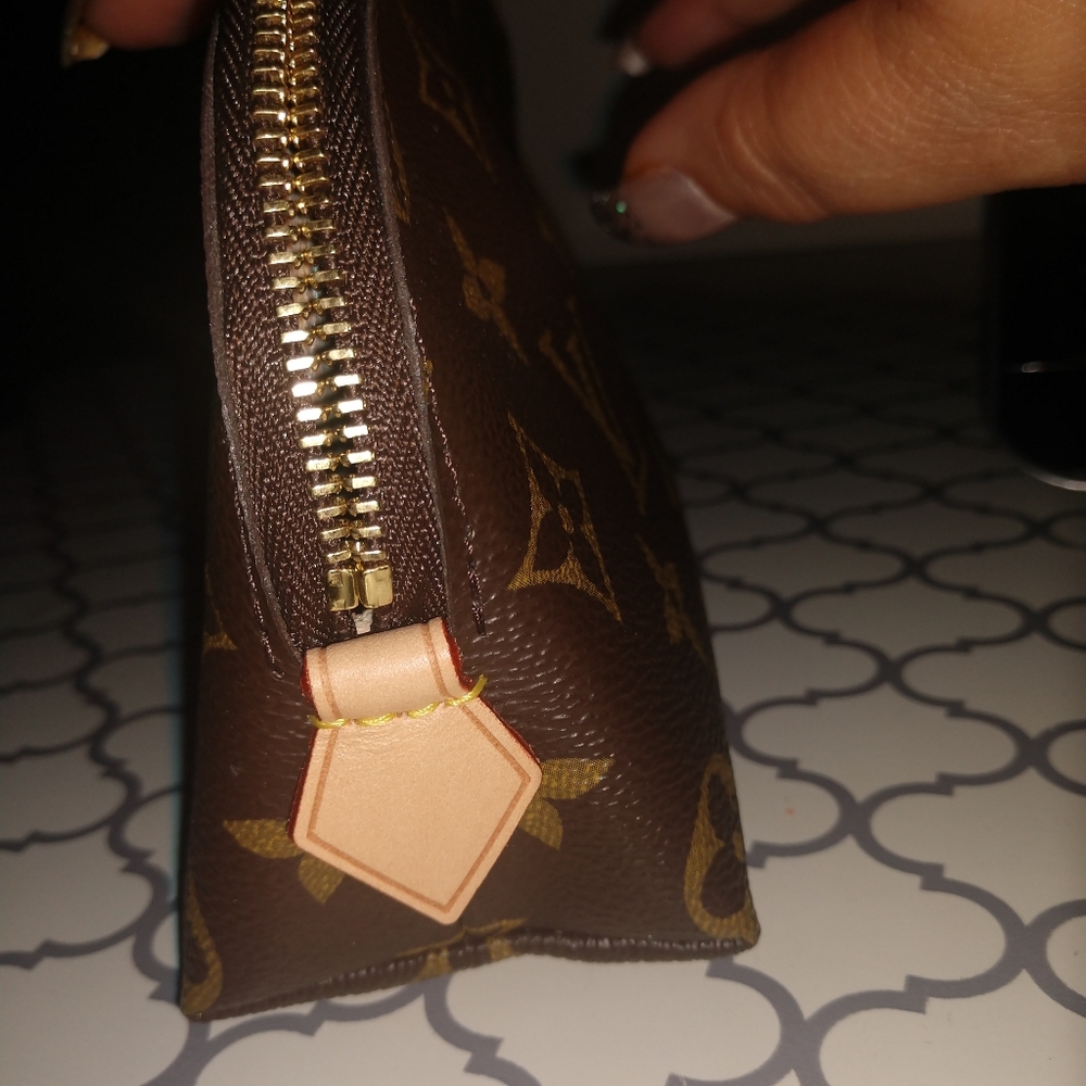 Louis Vuitton Monogram Canvas Cosmetic Pouch - Picture 5 of 5